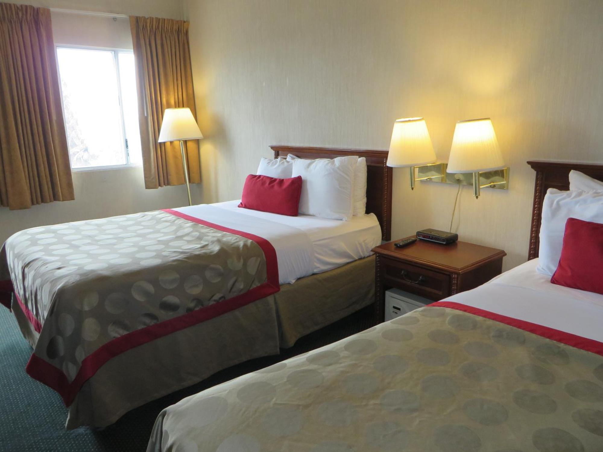 Ramada By Wyndham Hawthorne/Lax Hotell Rum bild