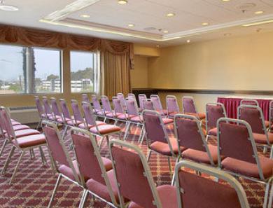 Ramada By Wyndham Hawthorne/Lax Hotell Bekvämligheter bild
